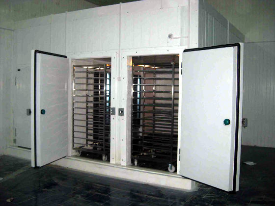 Ремонт промышленных холодильников в Можайске с выездом | Вызов мастера по холодильникам на дом